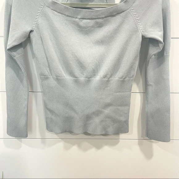 Jonathan Simkhai Lila Cut Out Pullover Top Size Small - Picture 7 of 13